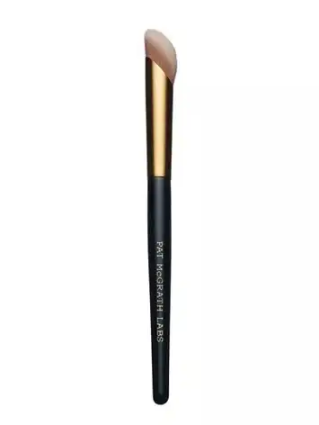 فرشاة إخفاء العيوب