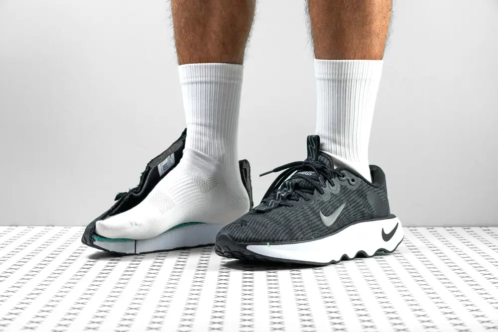 جزمة نايكي موتيفا